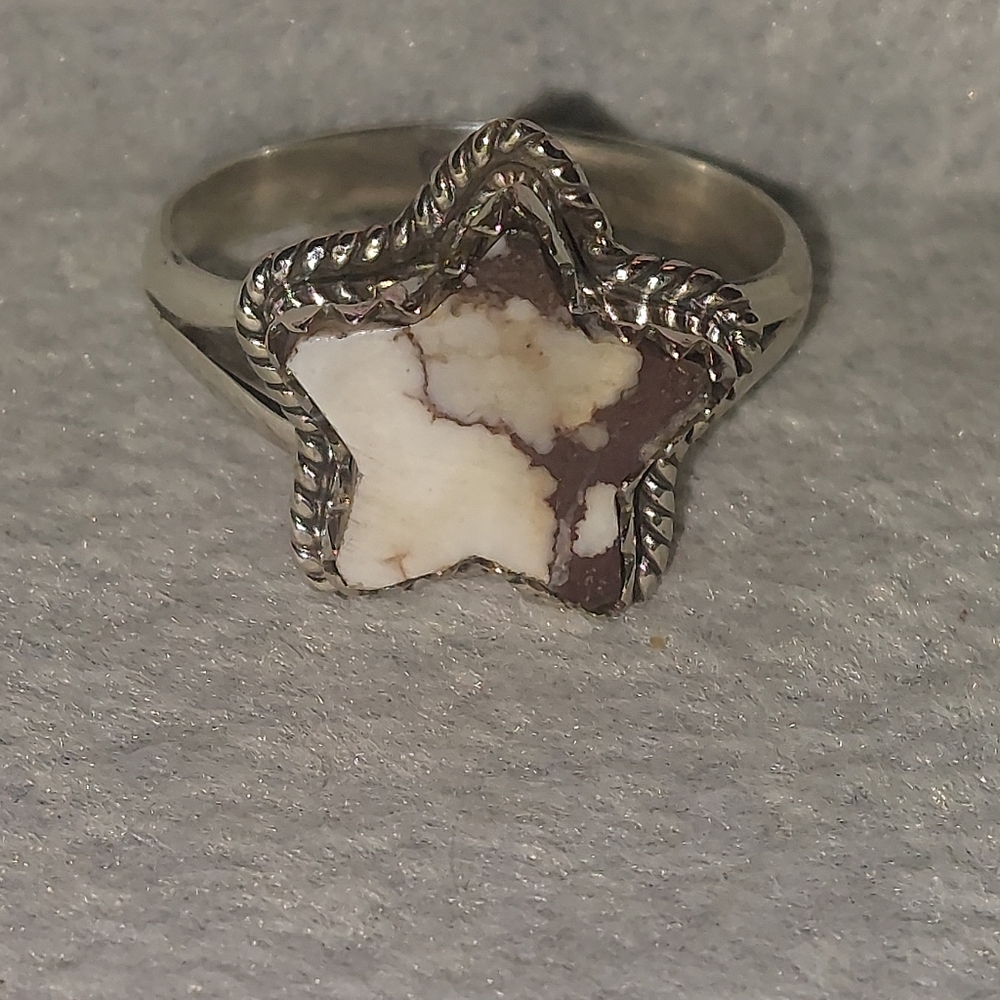 Wild Horse Jasper Star Shaped Ring - Picture 3 of 9